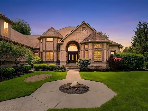 2nd image of 4075 Black Willow Ct