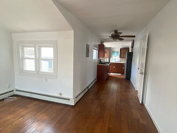 5th image of 10 Kirgan Ct
