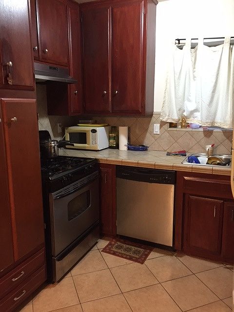 2nd image of 855 S Holt Ave APT 4