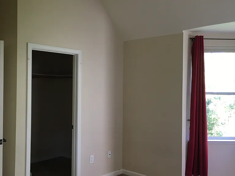 134 Walti St — Photo 23