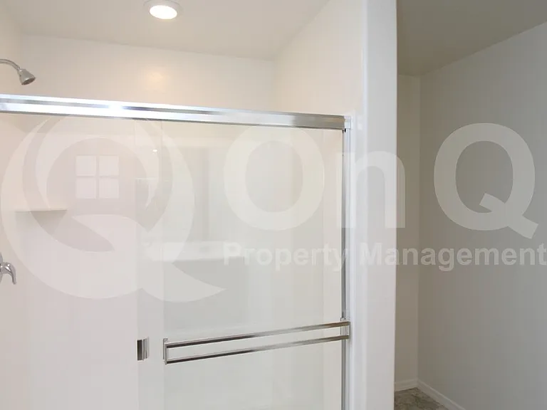 1517 E Desert Breeze Dr — Photo 8