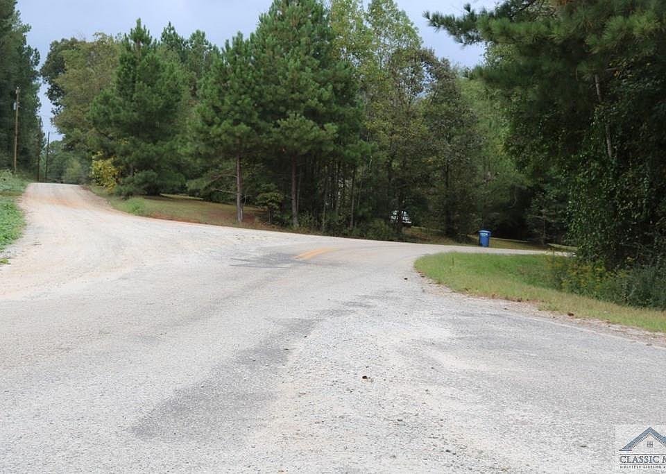 2nd image of 860 A C Carey Rd