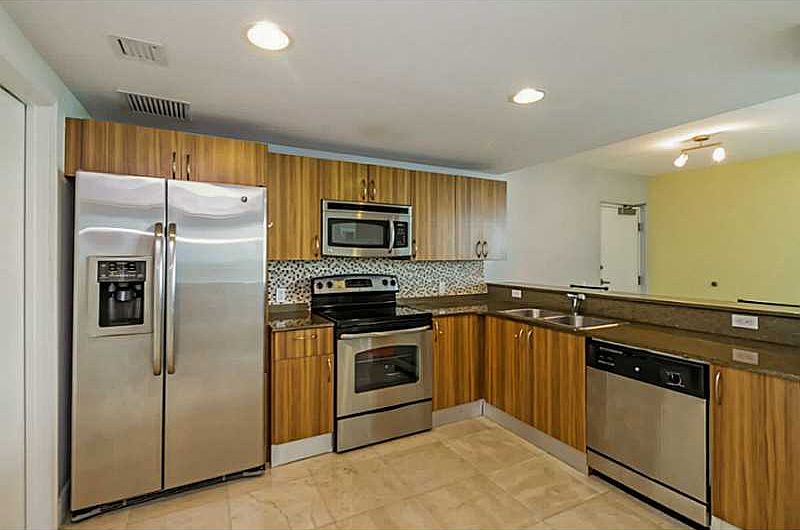 1st image of 6305 Indian Creek Dr