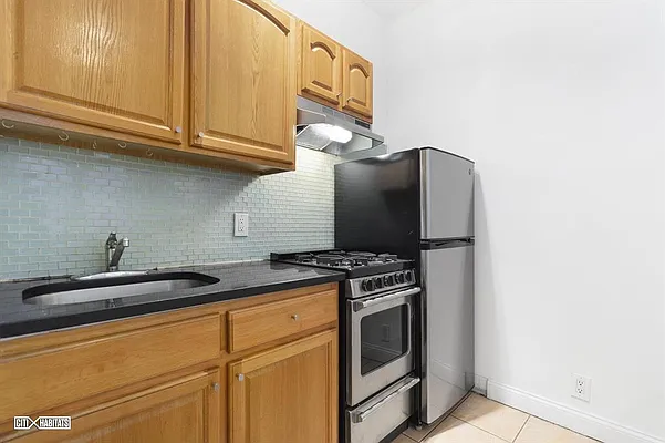 Rented by Citi Habitats | media 10