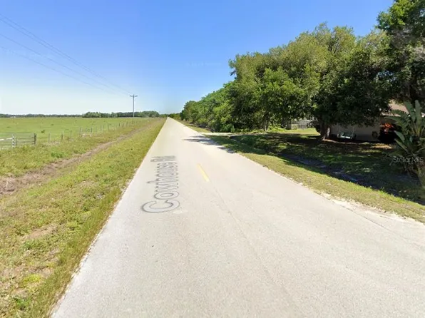 2733 Tawny Dr #110, Lorida, FL 33857