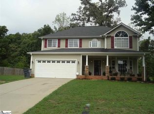 8 Canterbrooke Ct, Fountain Inn, SC 29644