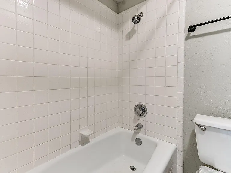 631 36th Ave NW #631 — Photo 8