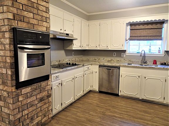 2nd image of 206 Margaret Ave