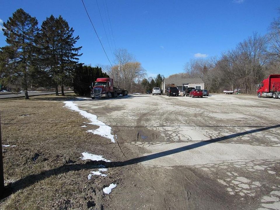2nd image of 8911 S 27th St
