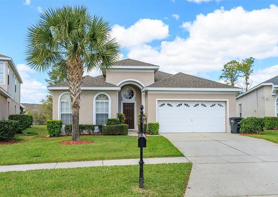 1st image of 8111 Sun Palm Dr