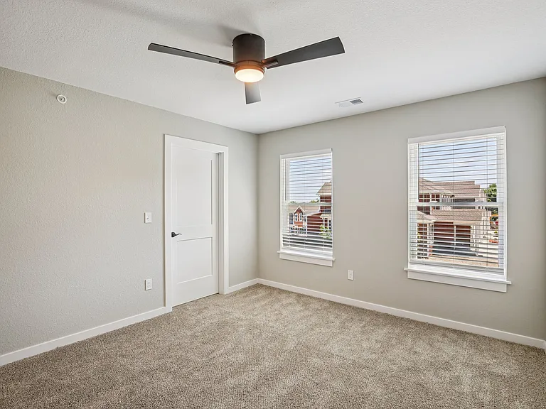 Greenwood Townhomes — Photo 16