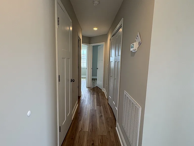 402 Caddie Ct — Photo 9