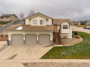 5147 Coal Bank Dr, Rapid City, SD 57701