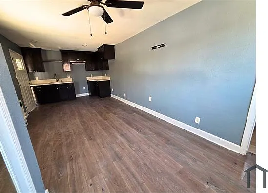 6010 Greenwood Ave #A — Photo 4