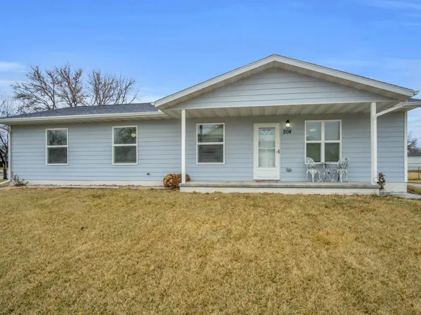 208 E 13th St, Kearney, NE 68847