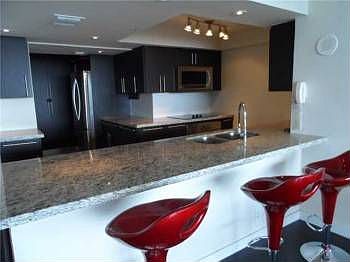 5th image of 1717 N Bayshore Dr APT 1536