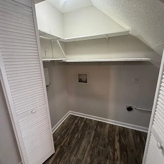 6222 Overlook Rd — Photo 8