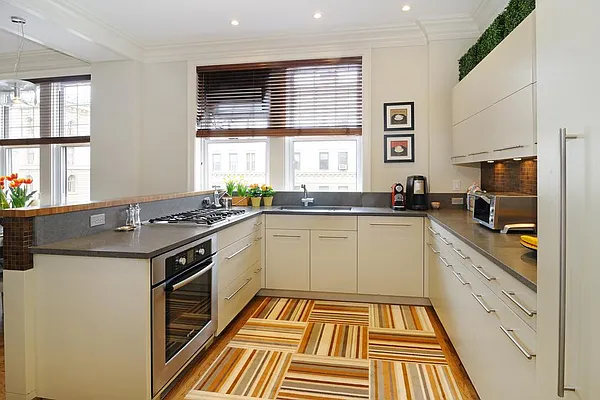 Sold by Corcoran | media 6