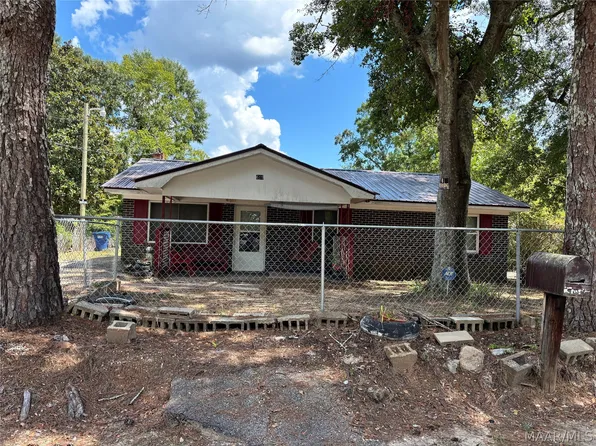 615 Washington St, Union Springs, AL 36089