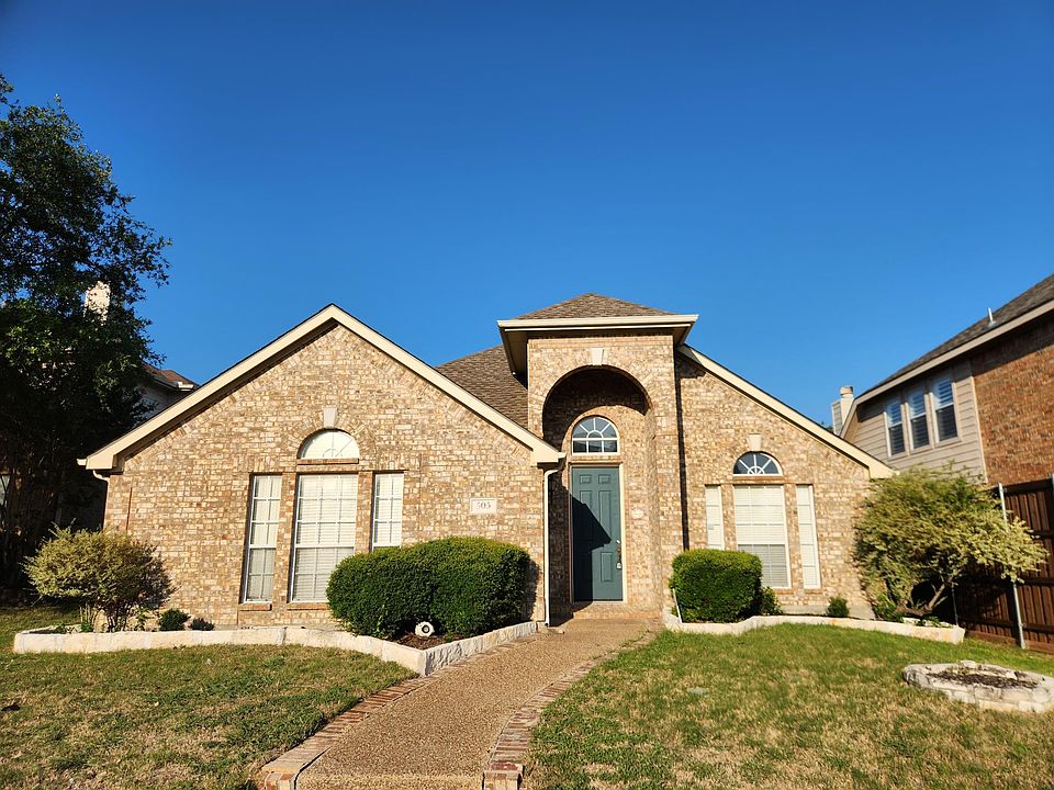 1st image of 505 Castleford Dr