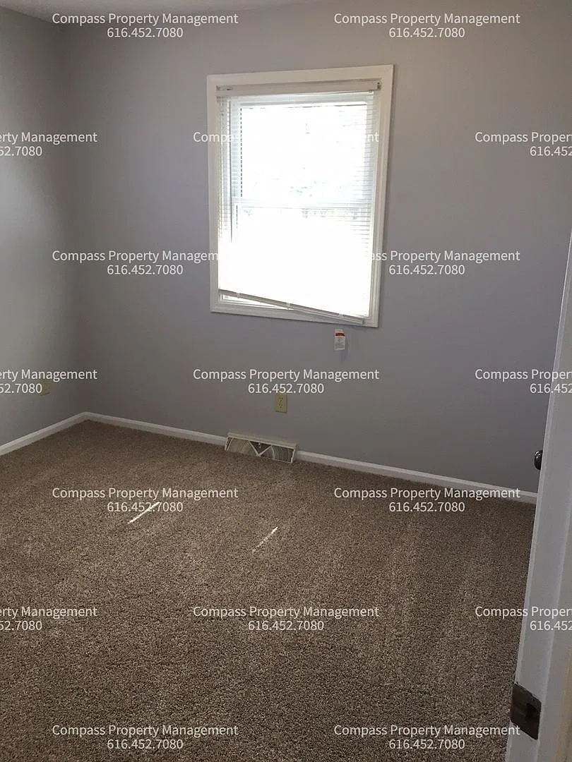 2 bed, 1.0 bath, 1008 sqft, $1,325 — Photo 4