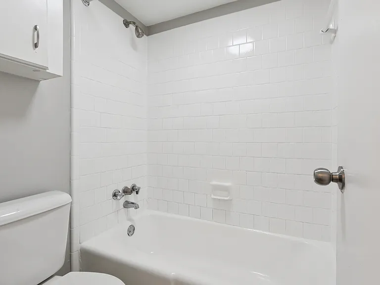 Harbor Oak Townhomes — Photo 11