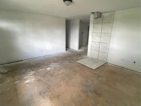 4th image of 5688 Hollansburg Tampico Rd