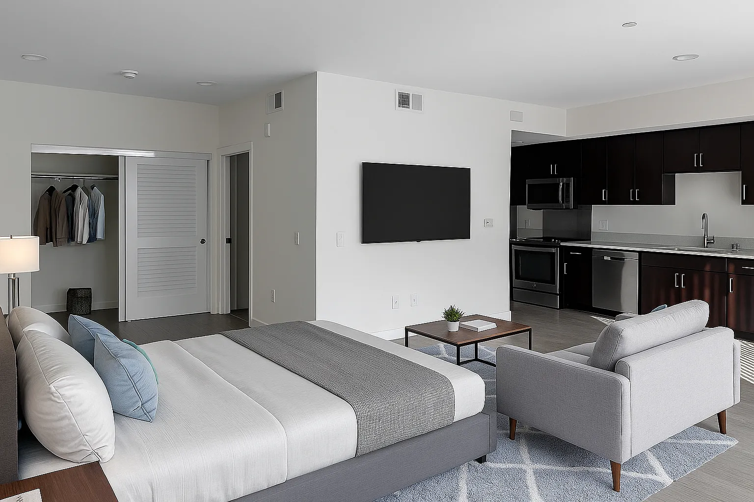 Studio, 700 sqft, $2,650 — Photo 1