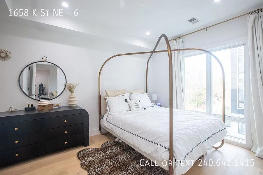 Modern 2BR/2BA Near H Street | Floor-to-Ceiling Windows + In-Unit Laundry | Pet Friendly! October... — Photo 3