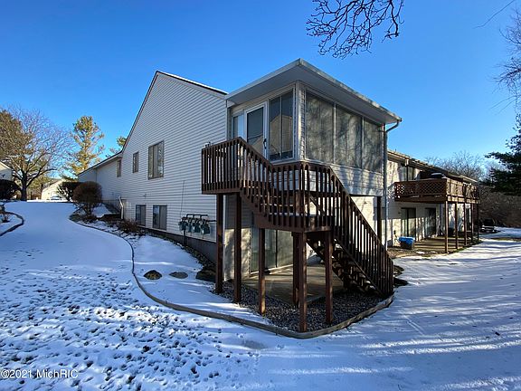 4th image of 4573 Whisperwood Ct SE