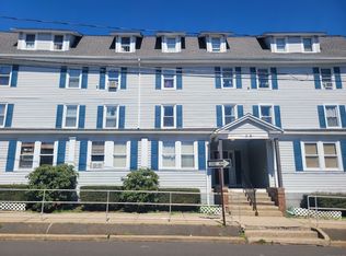 39 Park St APT 16, Thomaston, CT 06787