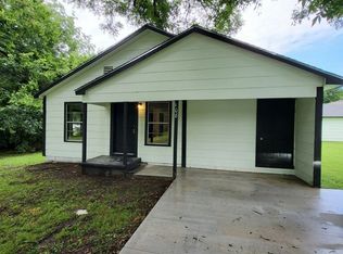 108 8th Ave NE, Ardmore, OK 73401