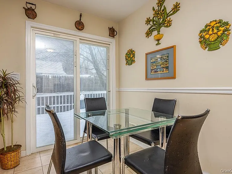 67 Gerow Ave #O — Photo 9