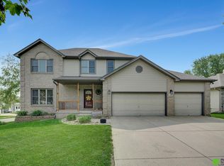 6300 S 32nd St, Lincoln, NE 68516