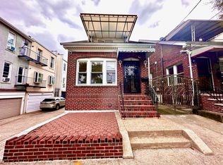 36 71st St #1, Brooklyn, NY