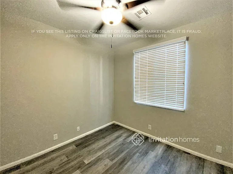 5509 Flora Spray St — Photo 25