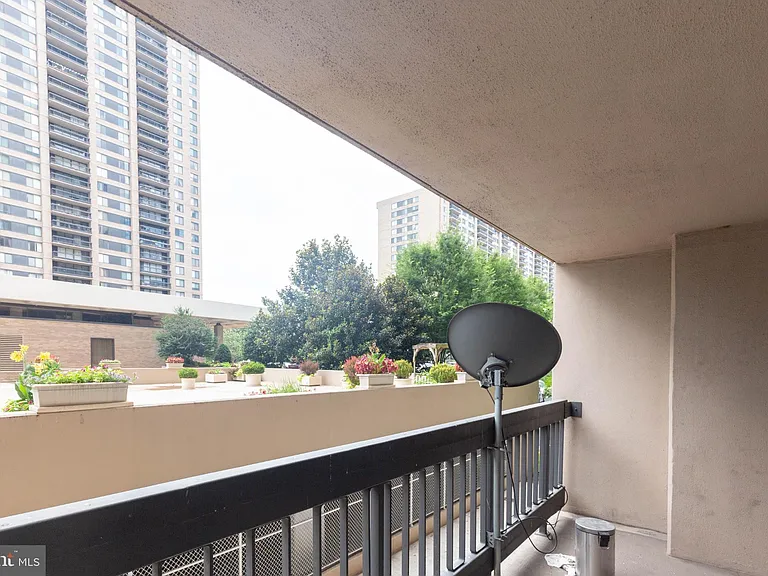 3701 S George Mason Dr #101N — Photo 11