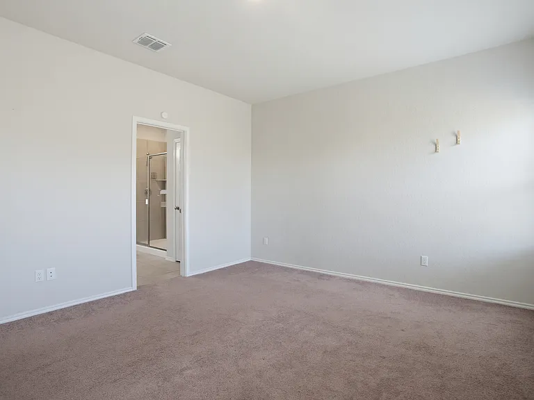 7714 Abbey Pl — Photo 13
