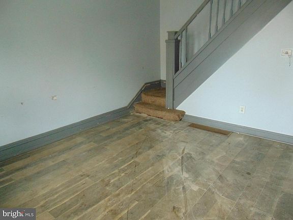 4th image of 1142 Carl Miller Blvd
