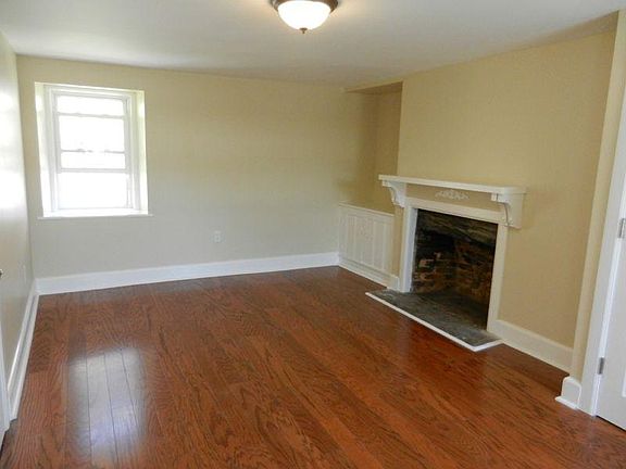 2nd image of 6841 Germantown Ave