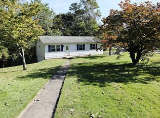 1308 Knollwood Cir, Knoxville, TN 37919