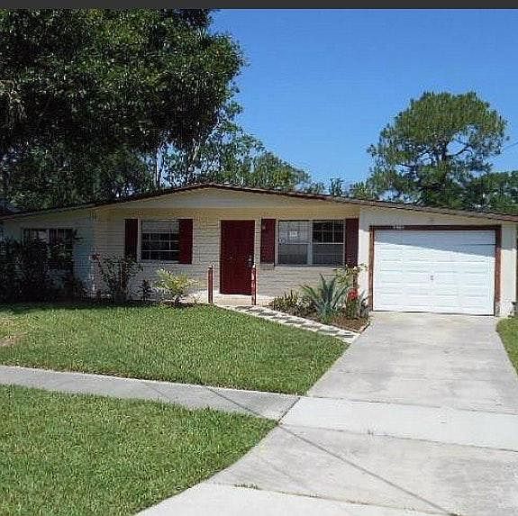 1st image of 3050 Skipper Ln