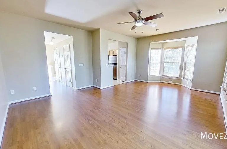 10835 Garden Oaks Ln — Photo 18