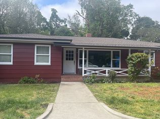 120 Sunnyslope Rd, Petaluma, CA 94952