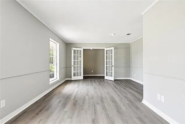 4 bed, 2.0 bath, 2290 sqft, $2,200 — Photo 4
