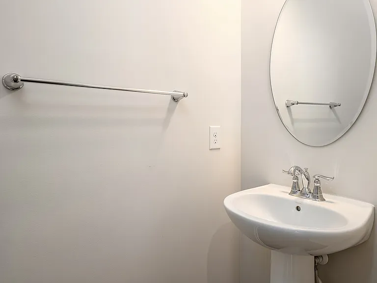 111 Pinevalley Dr — Photo 22