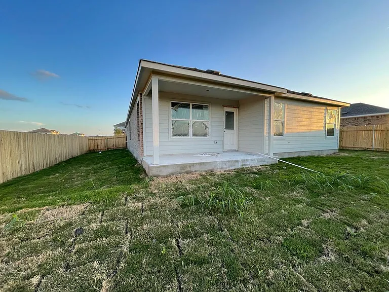 3312 Dusted Daisy St — Photo 15