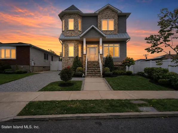 450 Albourne Ave, Staten Island, NY 10309