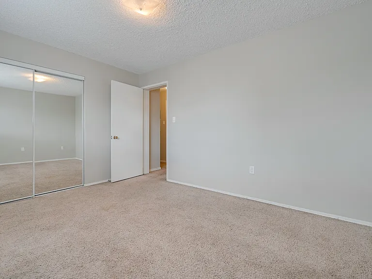 10950 83rd St NW — Photo 16