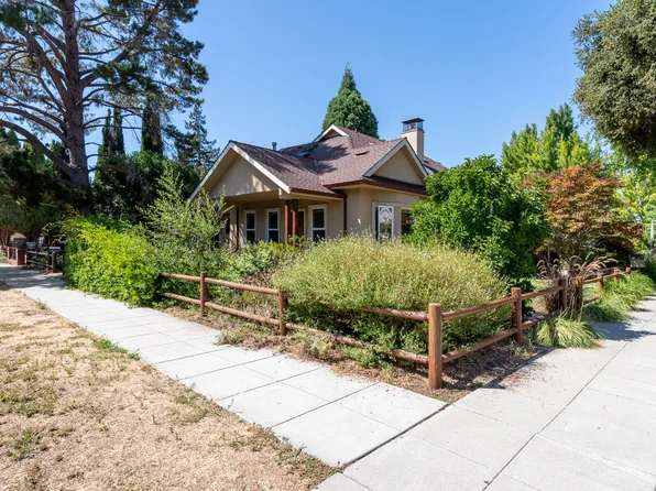 596 Pettis Ave, Mountain View, CA 94041